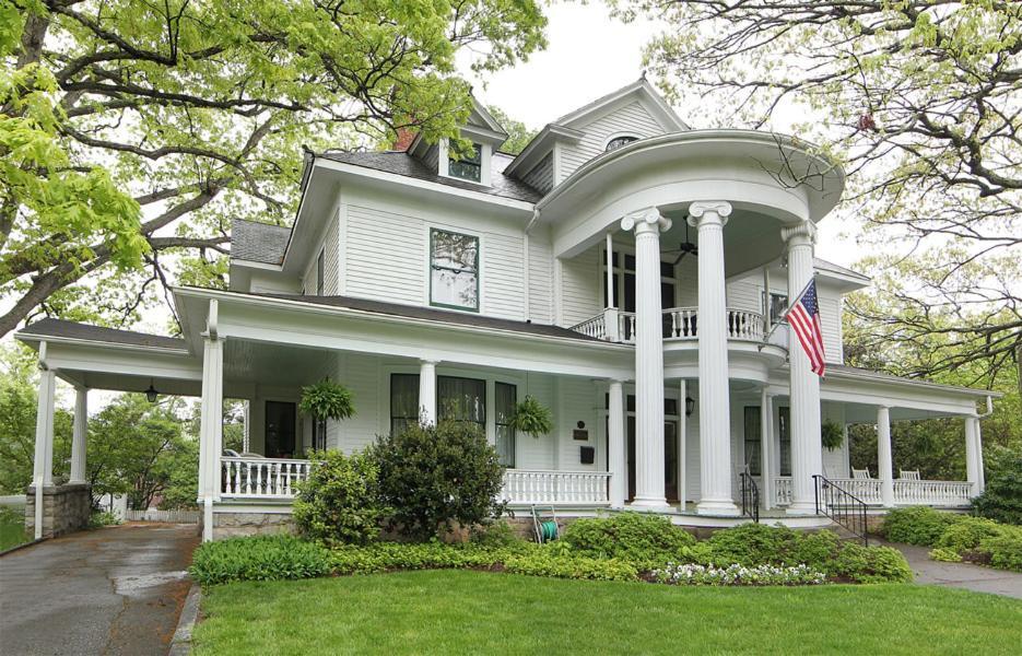 Double Oaks Bed & Breakfast Bed and Breakfast Greensboro Esterno foto